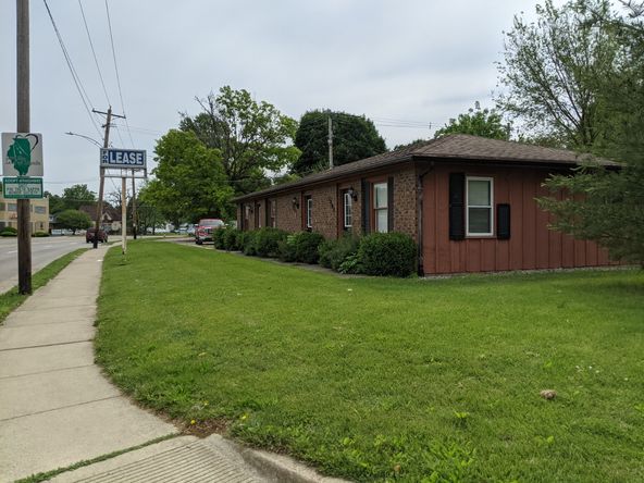 Office/Duplex For Sale: 1402 E Main St, Danville, IL 61832